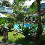 Baan Wanicha Bed And Breakfast Resort-Sha Extra Plus