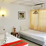Jj Inn