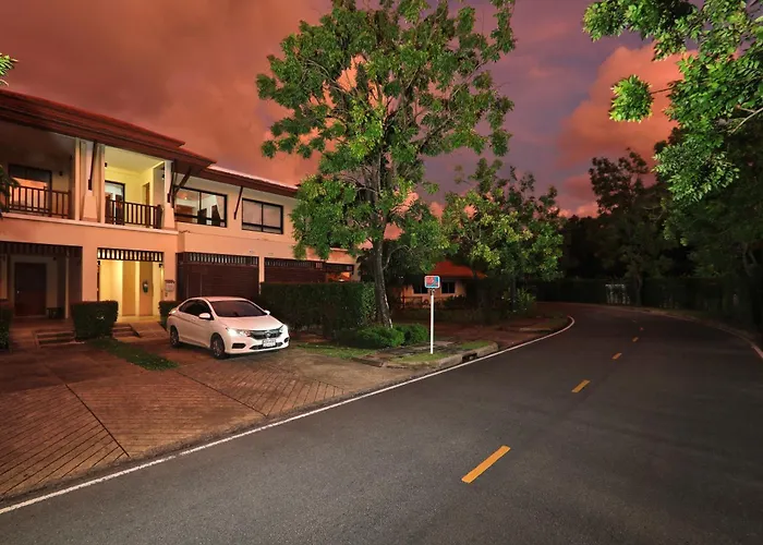 2Bdr Townhouse In Laguna Village By Capital Pro