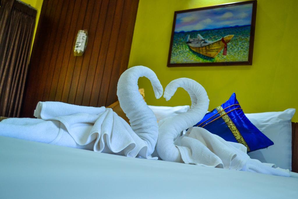 Resort The Laemhin Lagoon