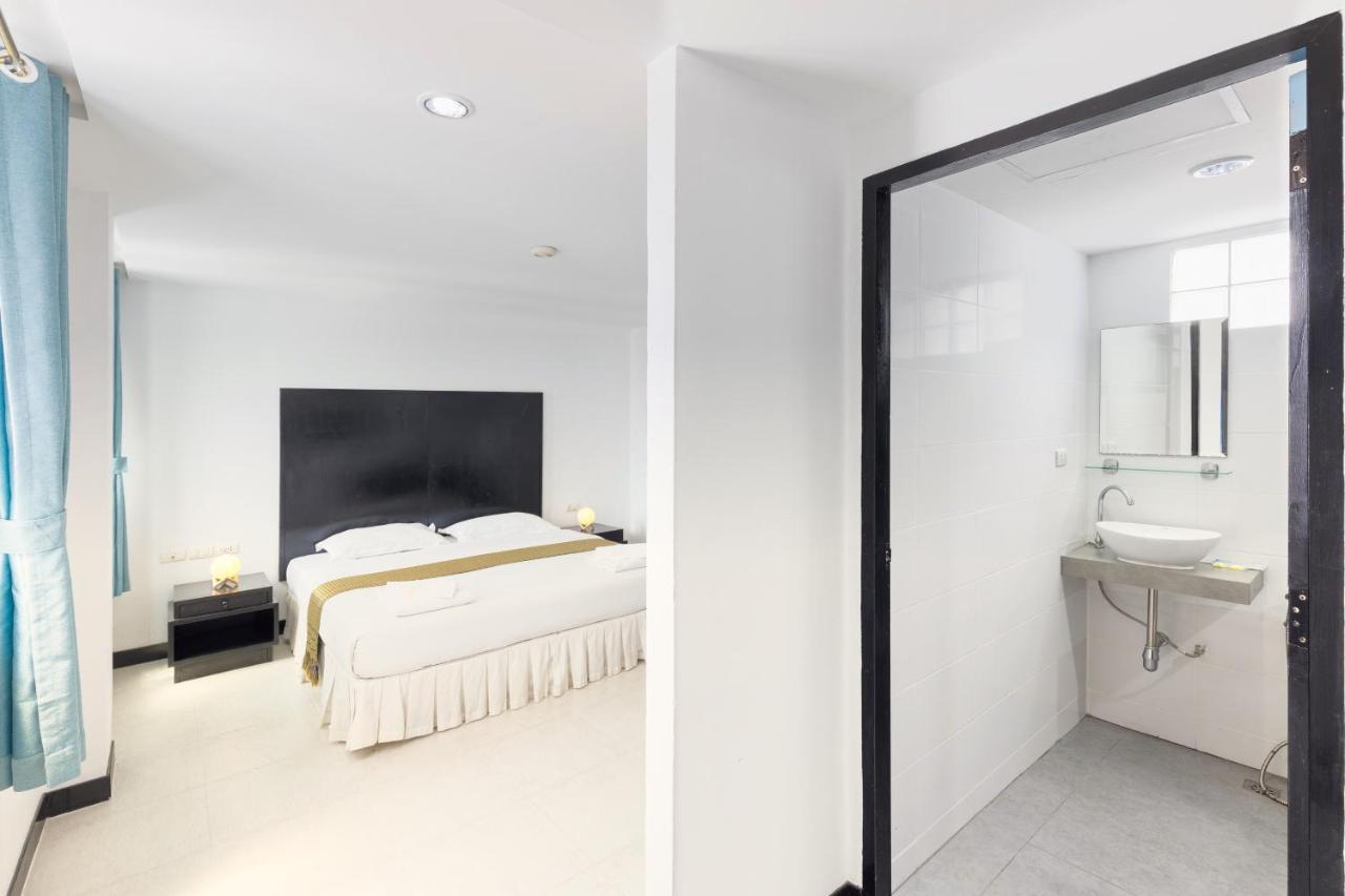 Noble House - 200 Meters Patong Guest house