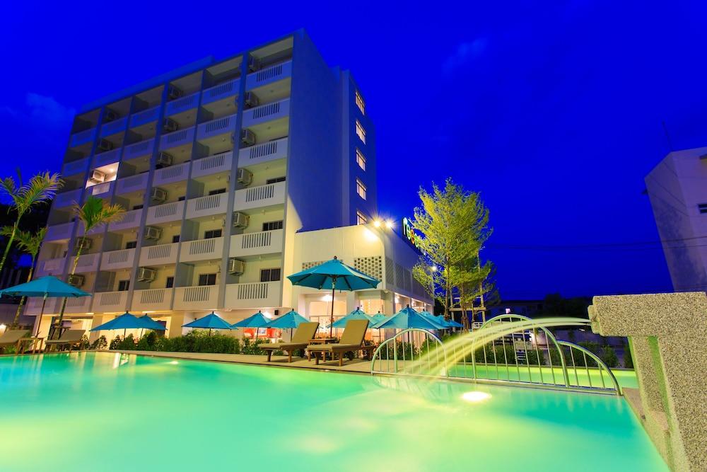 Recenta Suanluang Phuket