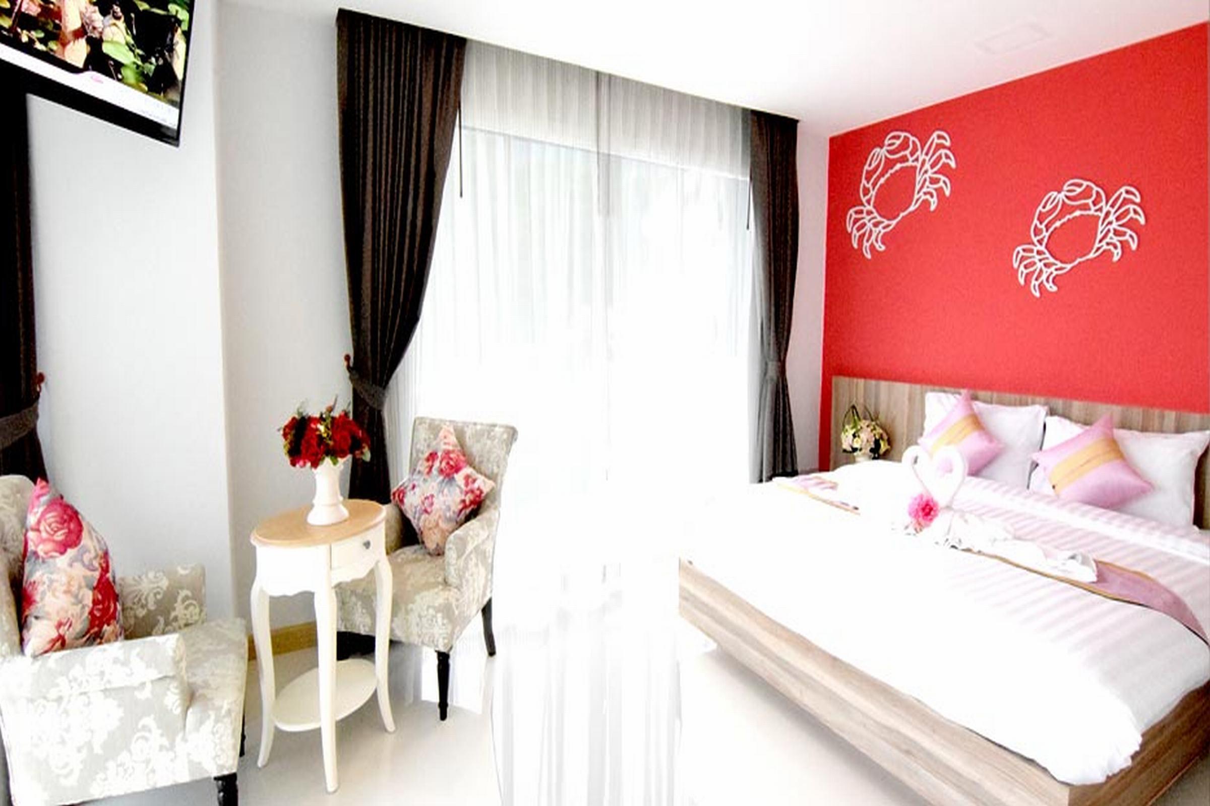 Di Pantai Boutique Phuket