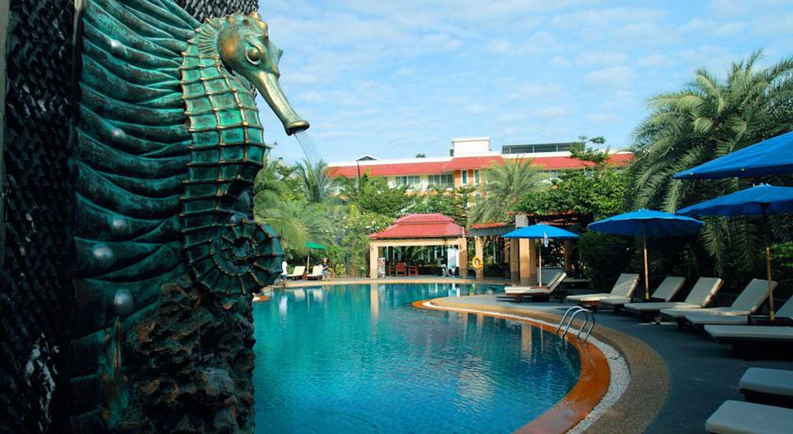 R-mar And - Sha Phuket
