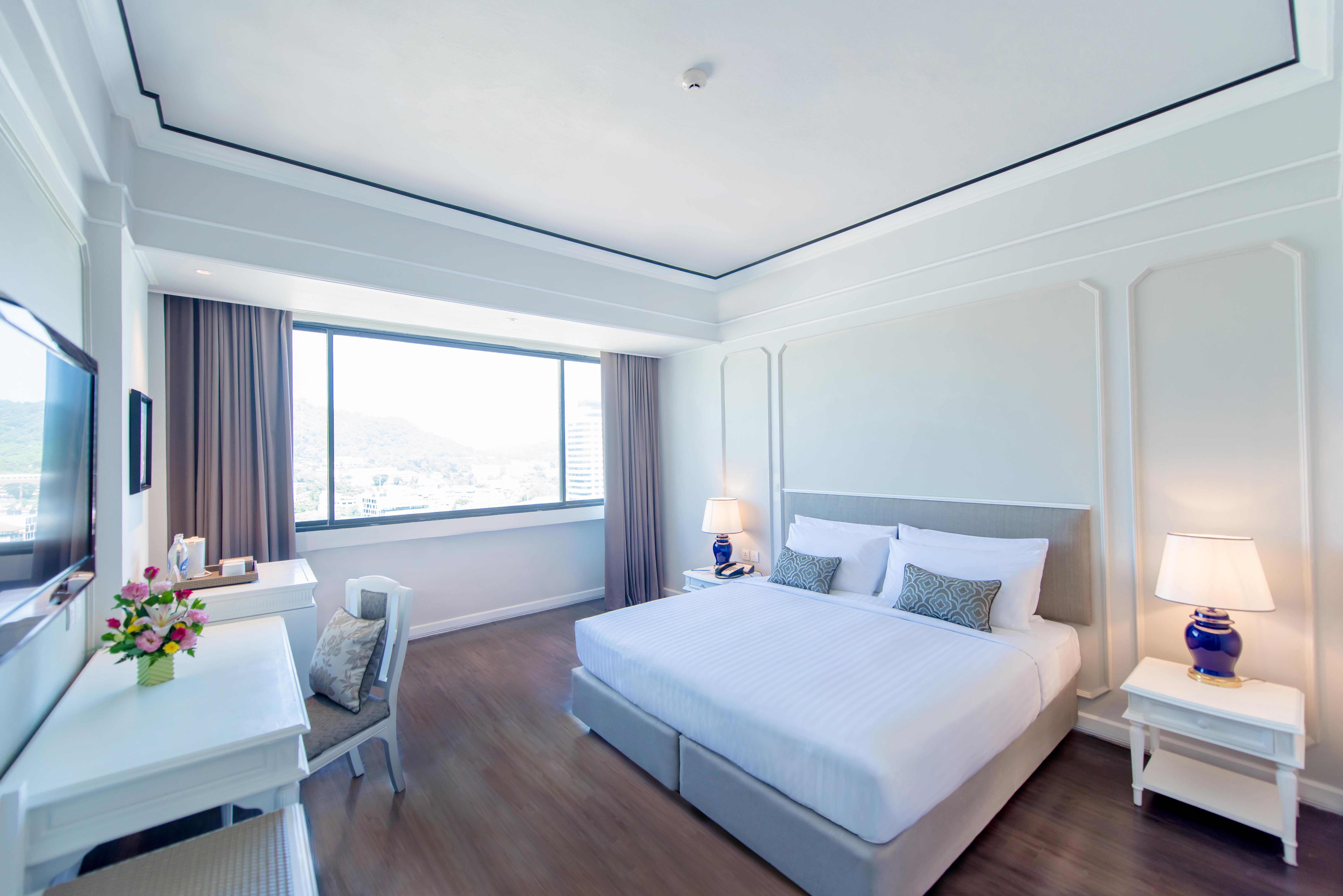 Courtyard By Marriott Town Phuket