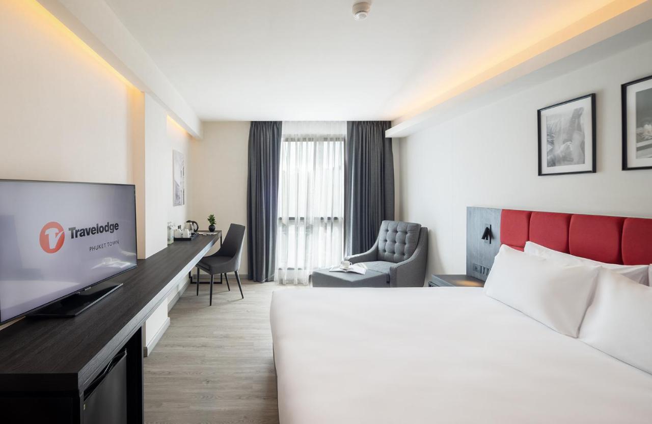 Travelodge Town Hotel 4*