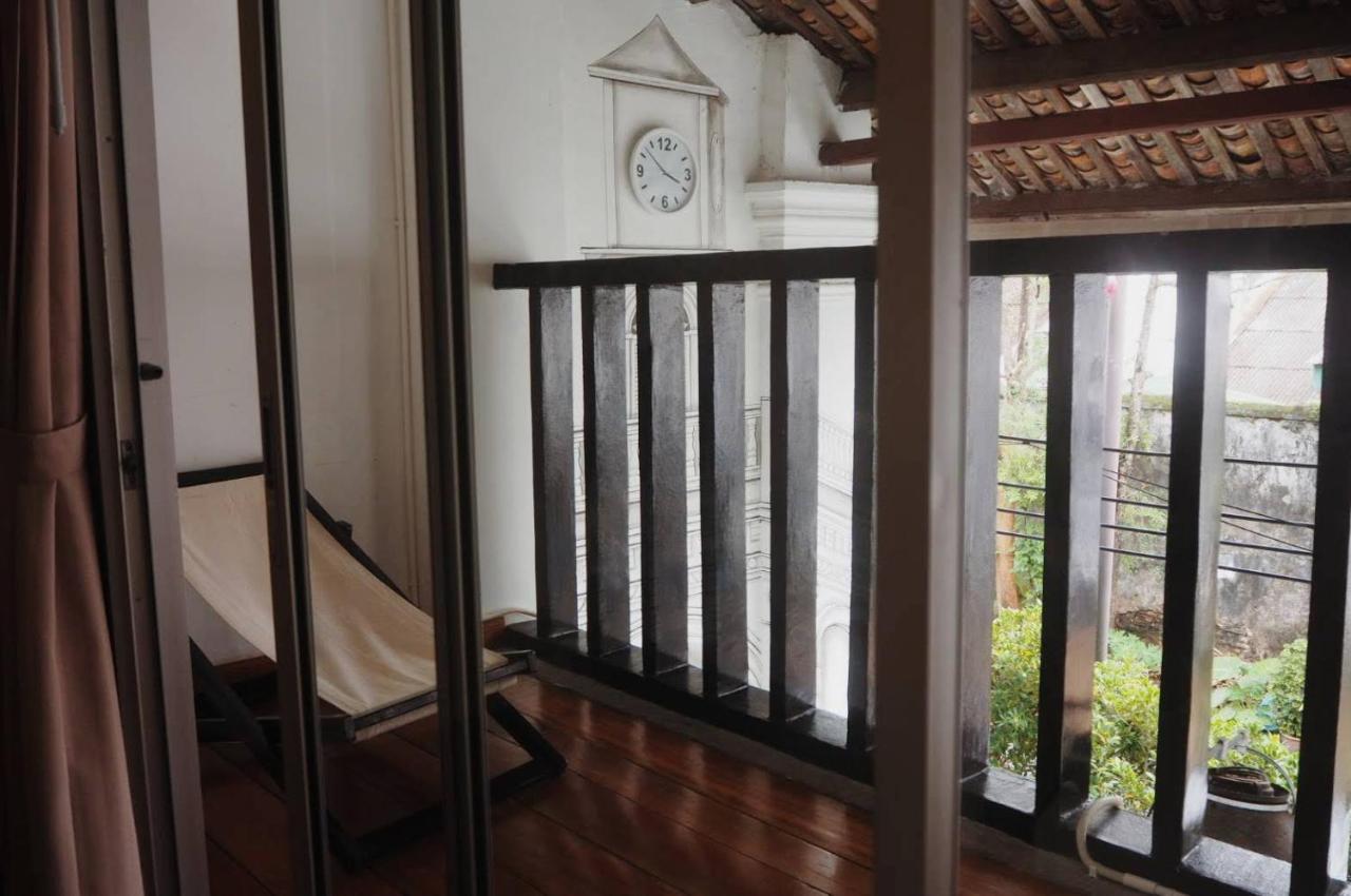 Chino Town Gallery Alley - Sha Guest house Phuket