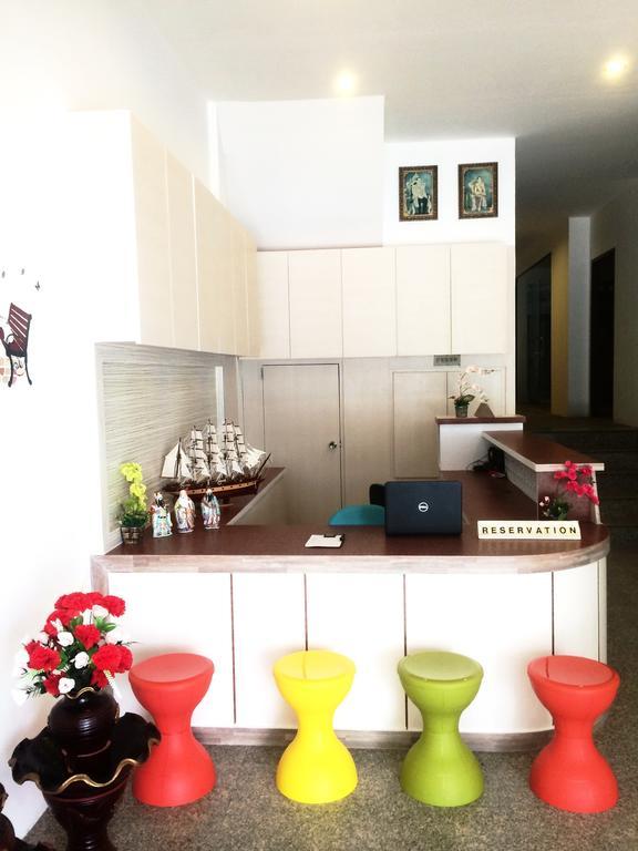 Phuthara Hostel