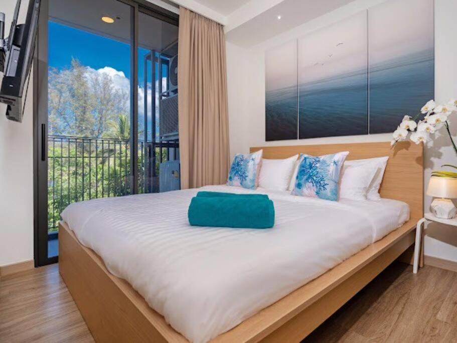 Bangtao , Laguna , 5 Minutes From The Bench, 2 Bedroom Apartment *