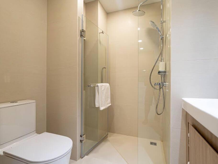 Bangtao , Laguna , 5 Minutes From The Bench, 2 Bedroom