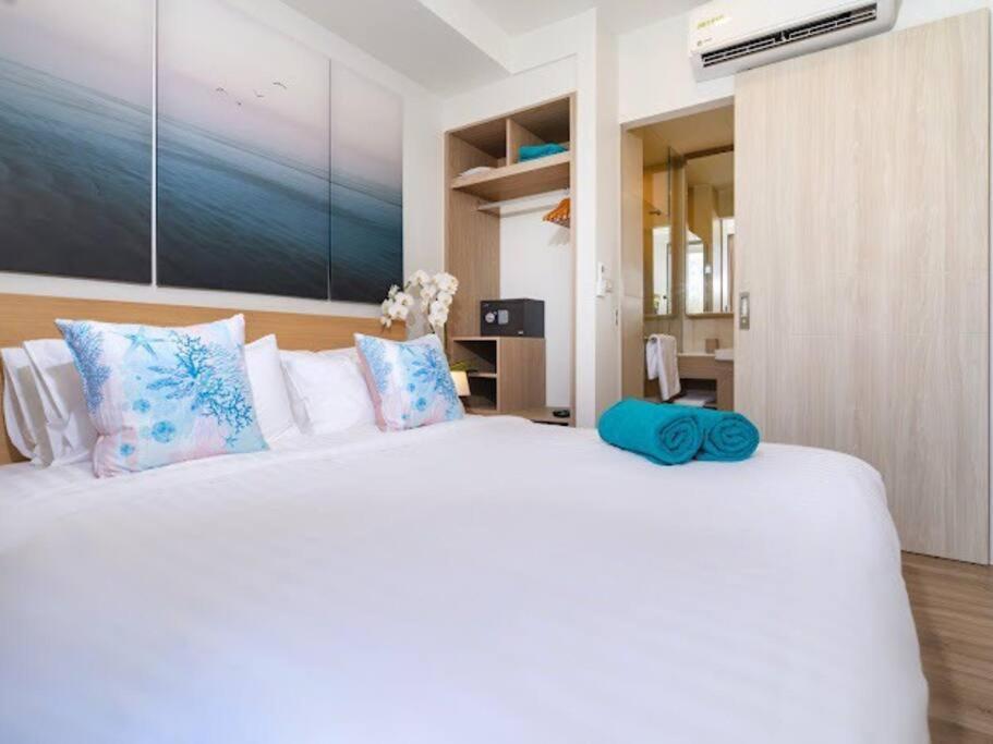 Bangtao , Laguna , 5 Minutes From The Bench, 2 Bedroom Phuket