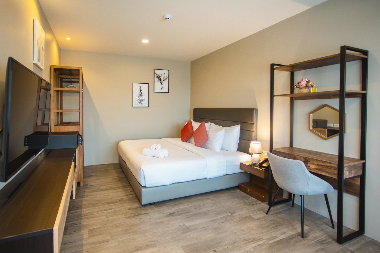 Hotel Triple L Phuket