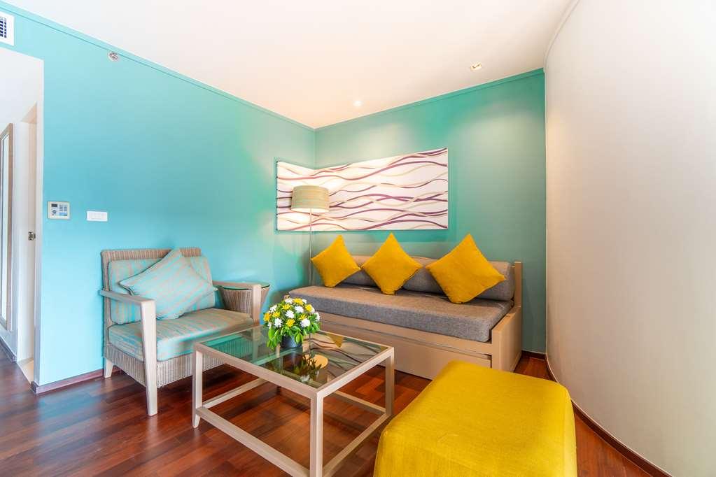 Radisson & 4* Phuket