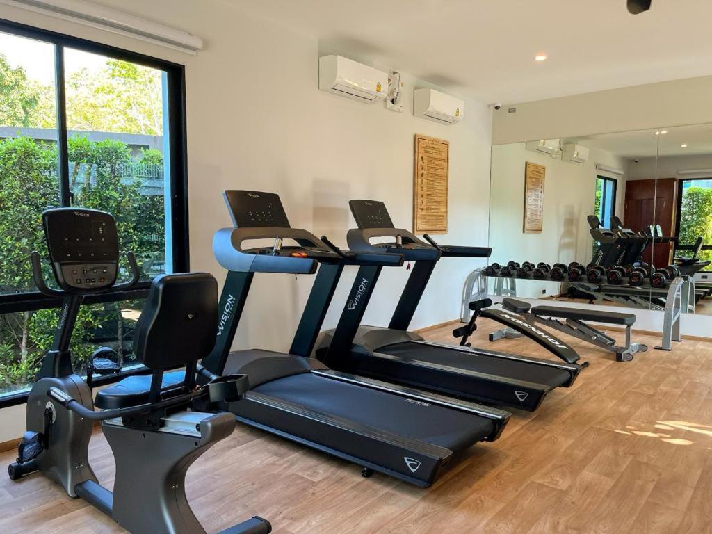 Comfy 2-king Bed - 3 Min To Rawai Beach At The Titile V Condo's