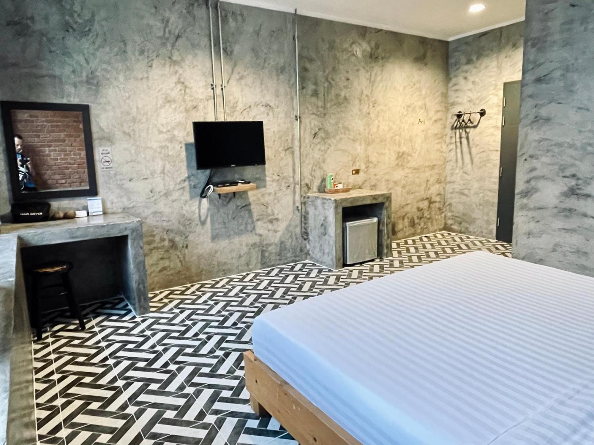 Gasthof Na Siam Phuket