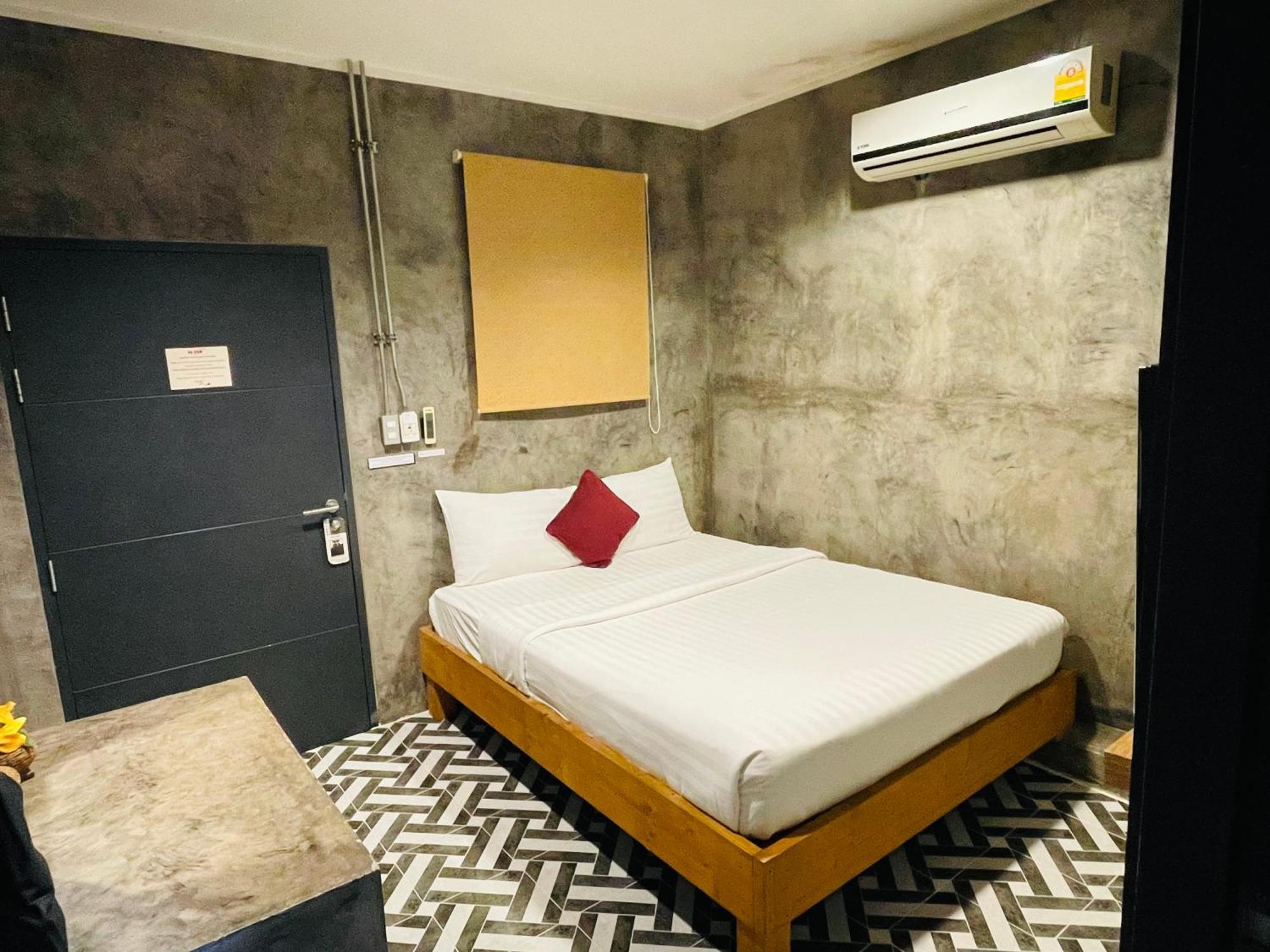 Gasthof Na Siam Phuket