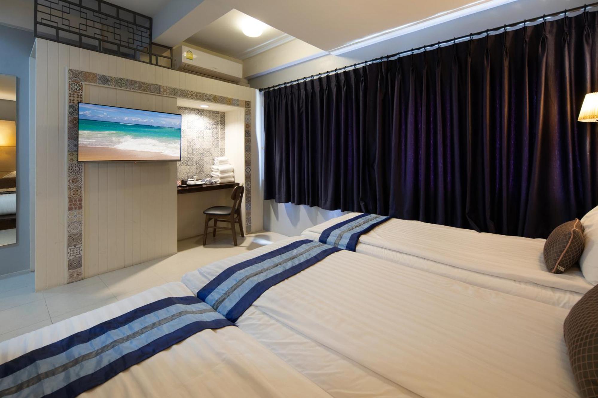 Montree Hotel, Sha Extra