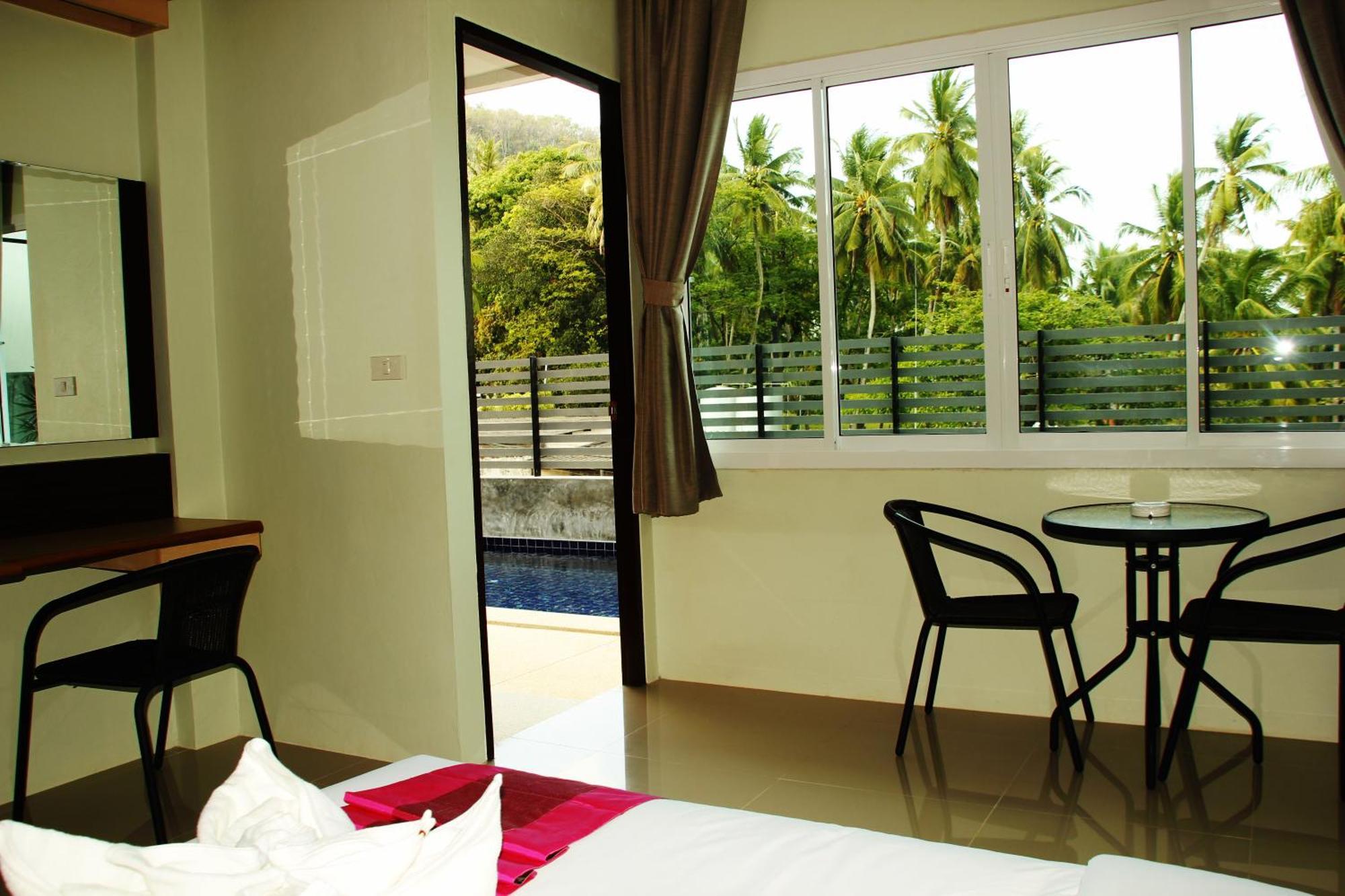 Am Surin Place - Sha Extra Hotel Phuket