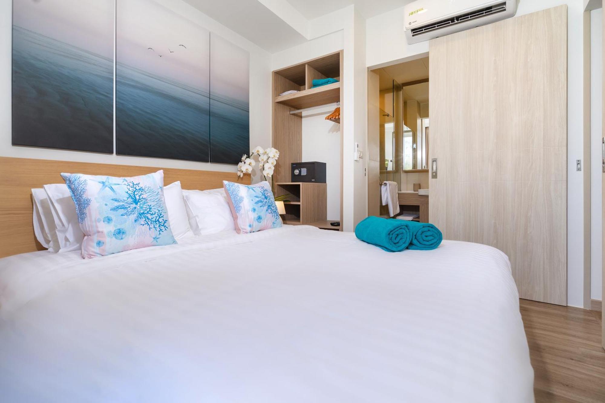 In Laguna , 600 Metres From The Apartment Phuket
