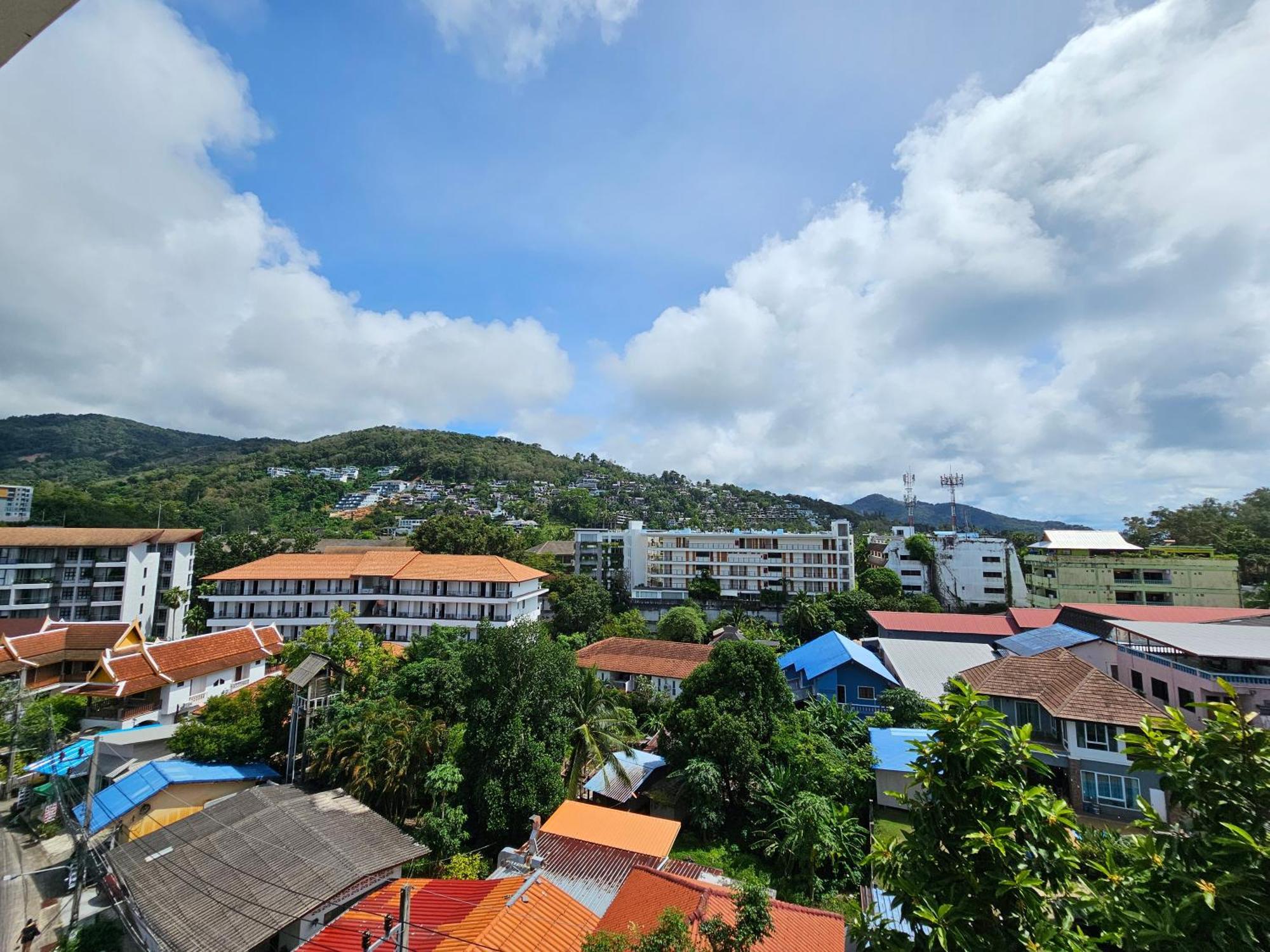 Am Surin Place - Sha Extra Hotel