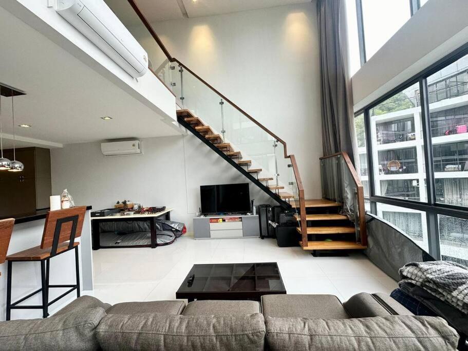 Apartment One Bed Duplex Penthouse Kamala