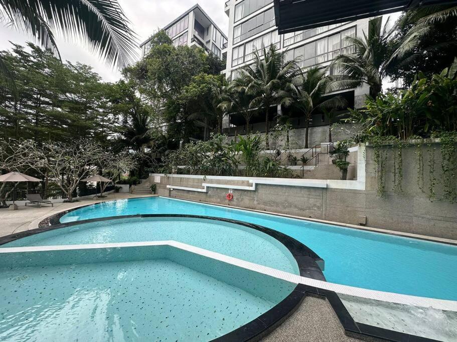 One Bed Duplex Penthouse Kamala