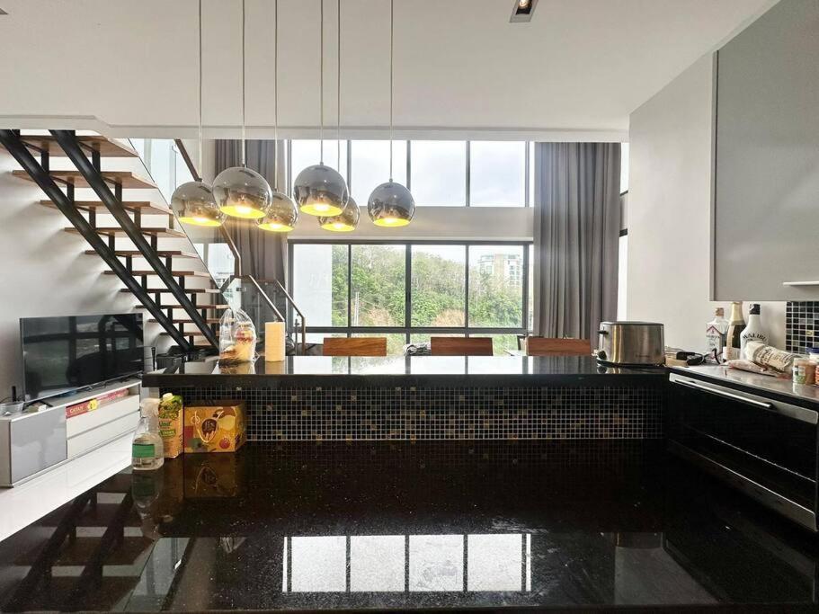 One Bed Duplex Penthouse Kamala