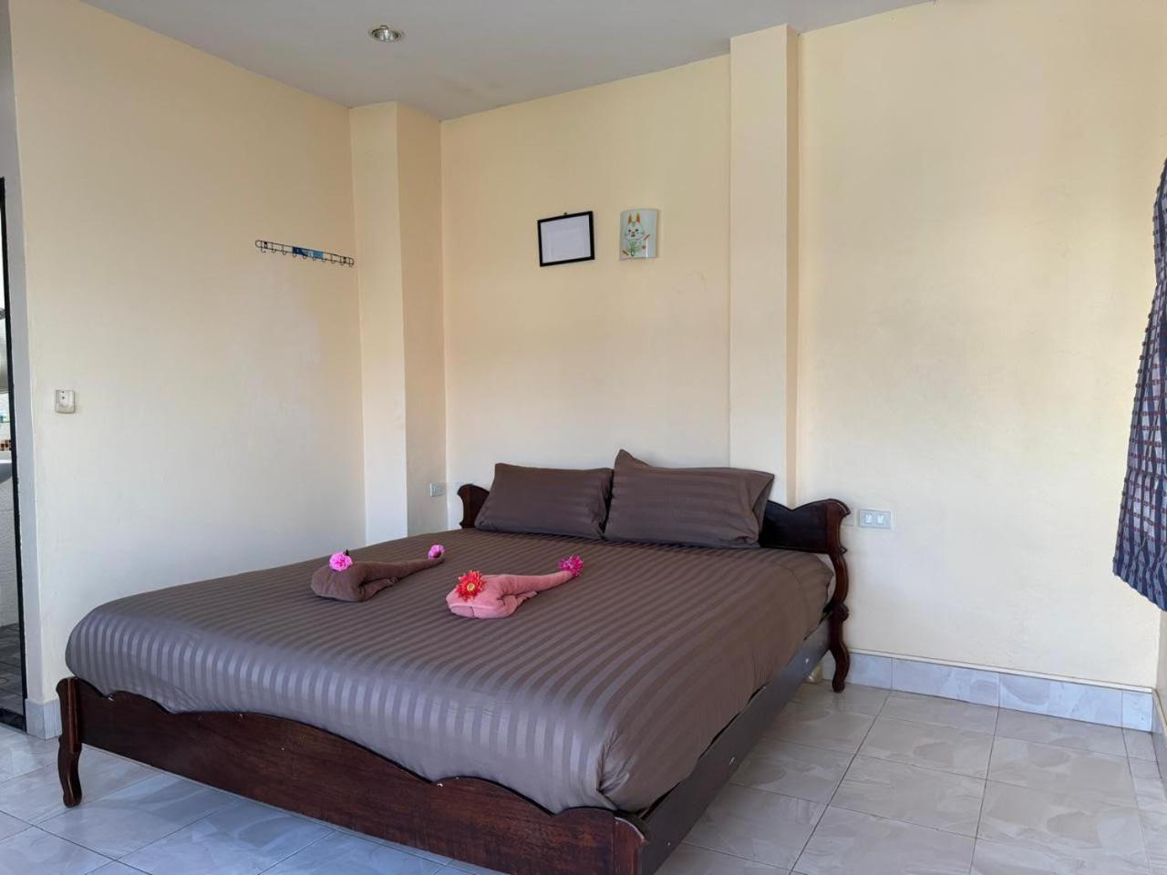 Hotel Happy Holidays Phuket