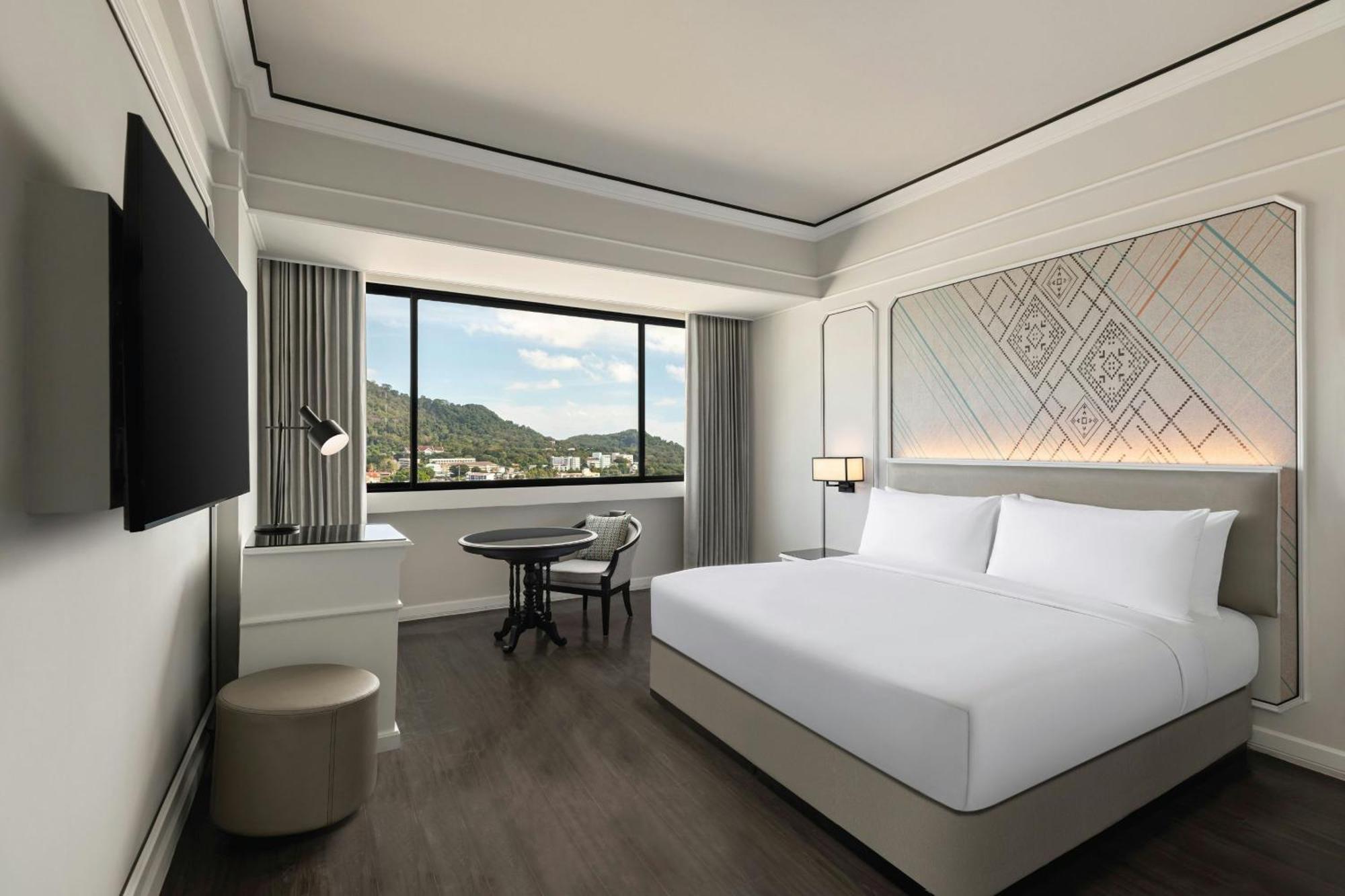 Courtyard By Marriott Town Hotel Phuket