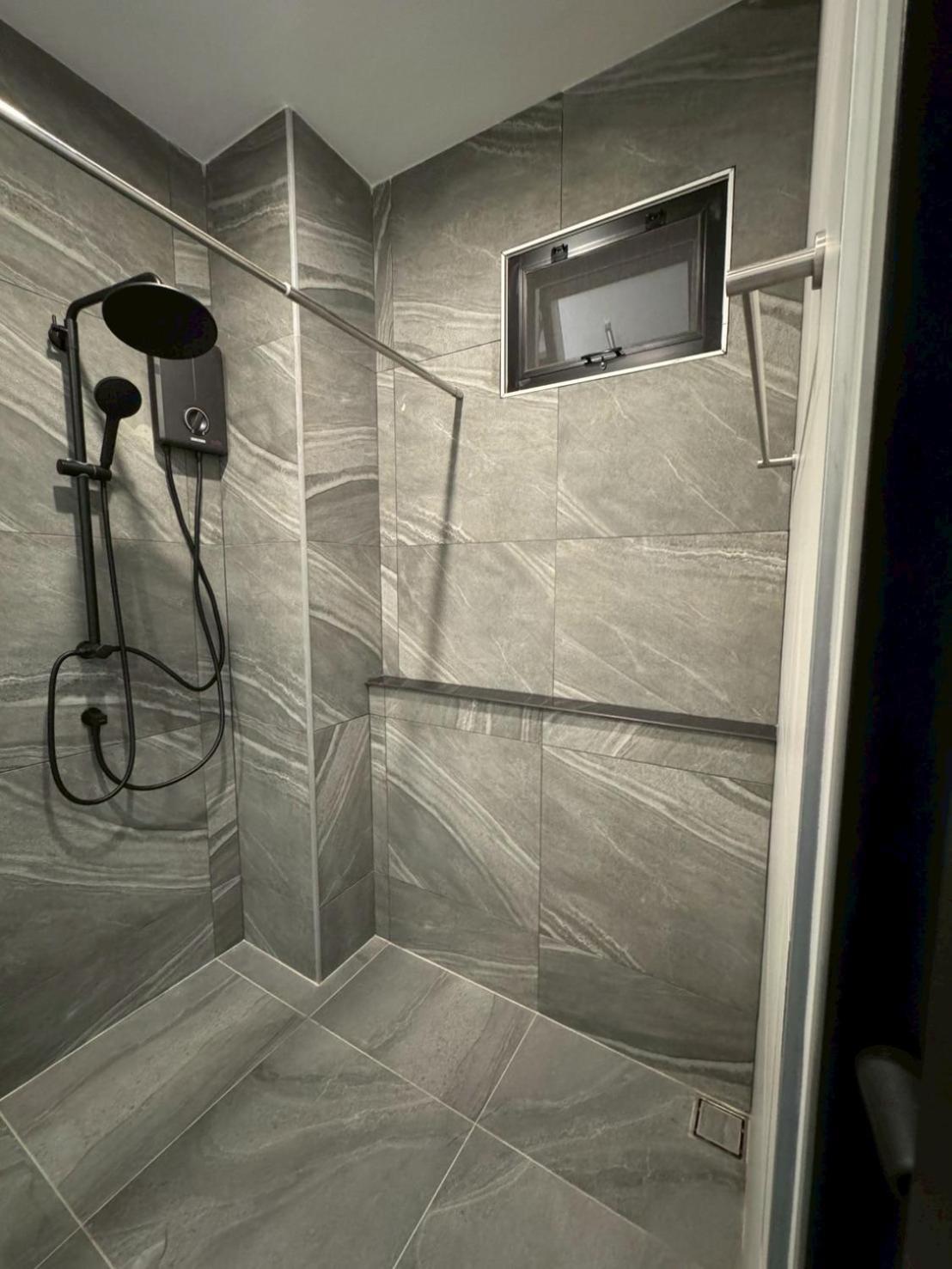 P One Apartment *