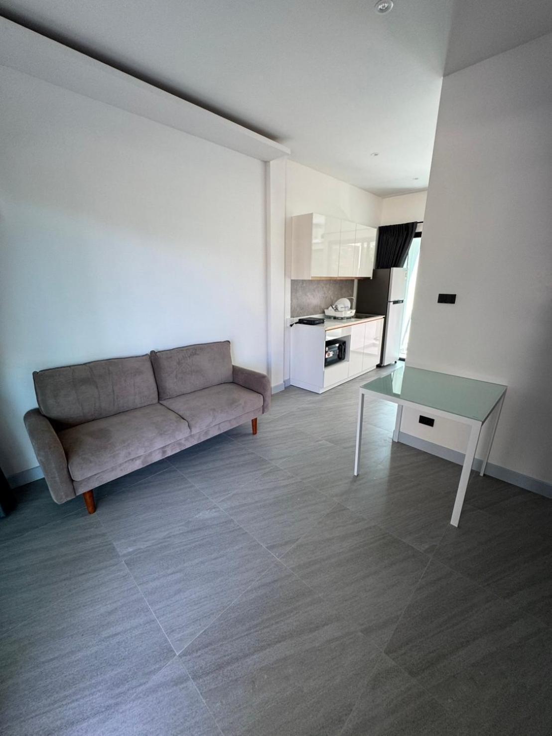 P One Apartment