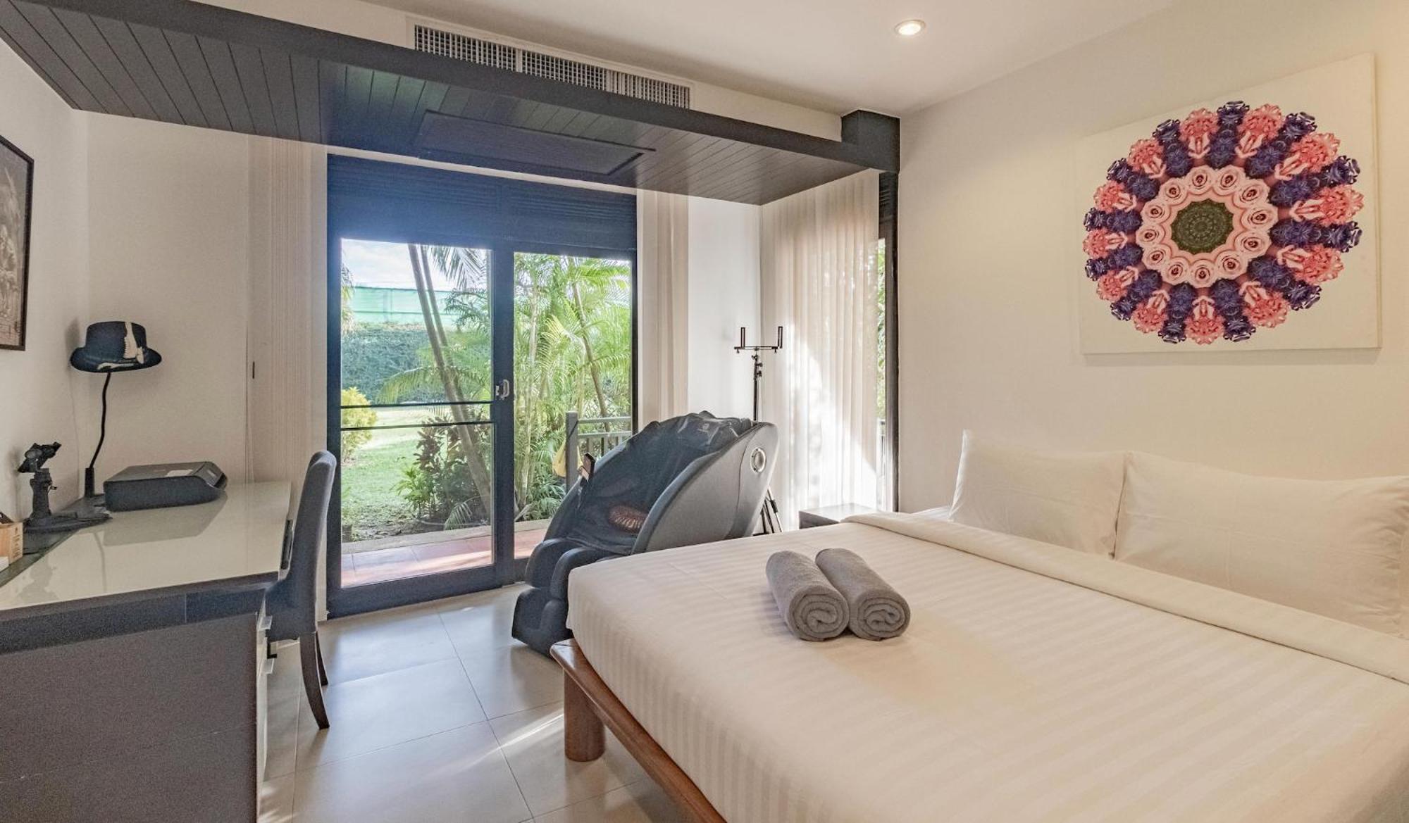 Casa Oasis — 3br In Laguna & Layan Apartment Phuket