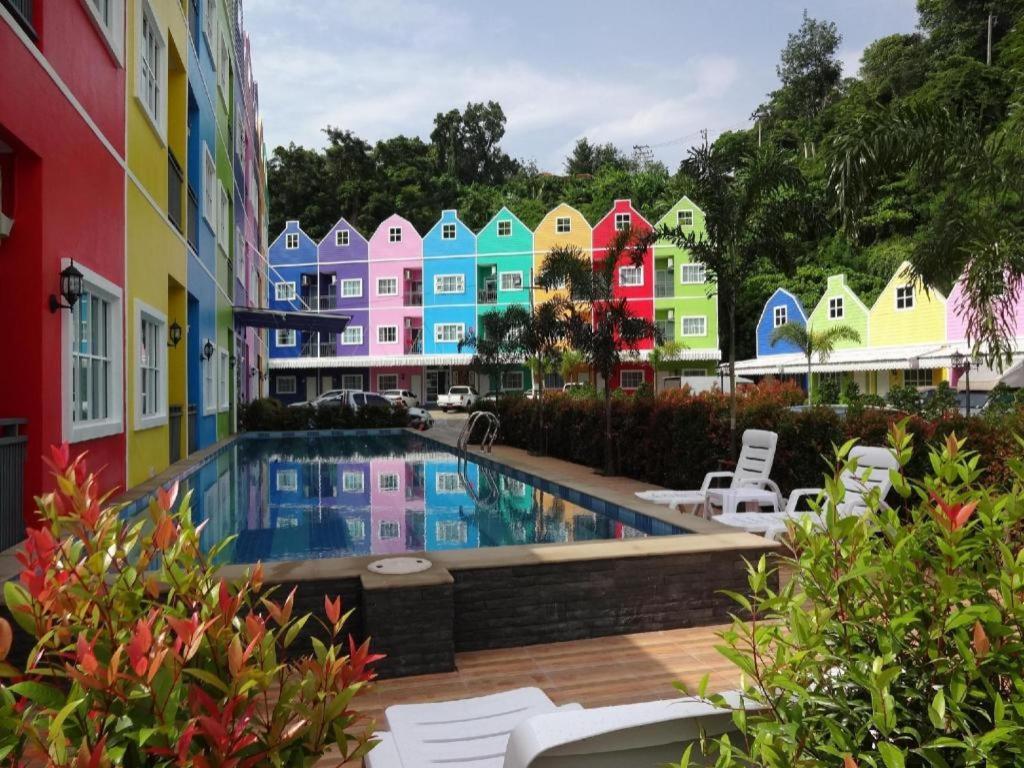 Holland Hotel