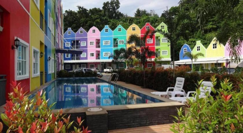 Holland Phuket
