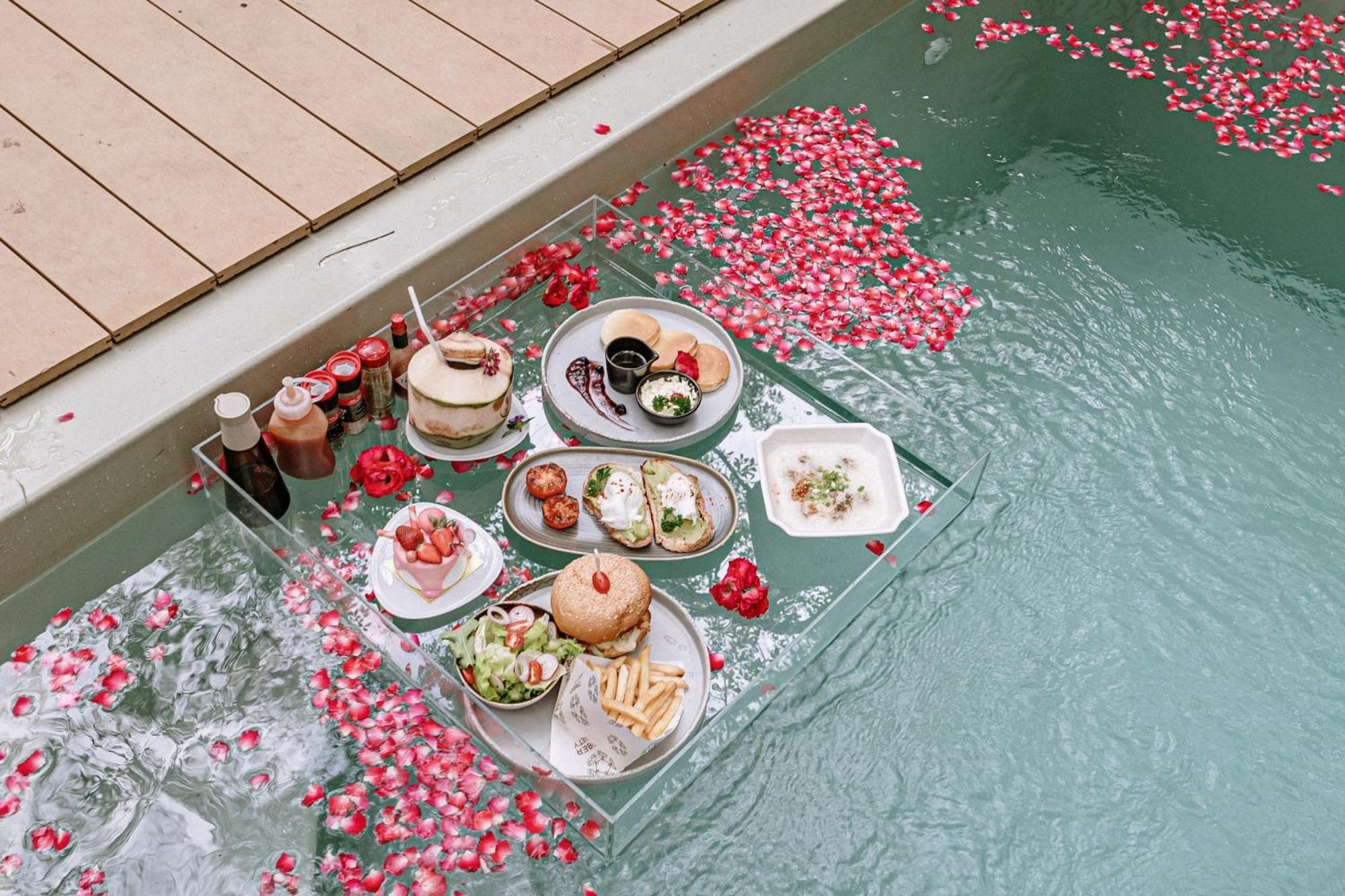 Hotel Timber Society Boutique Hideaway Phuket