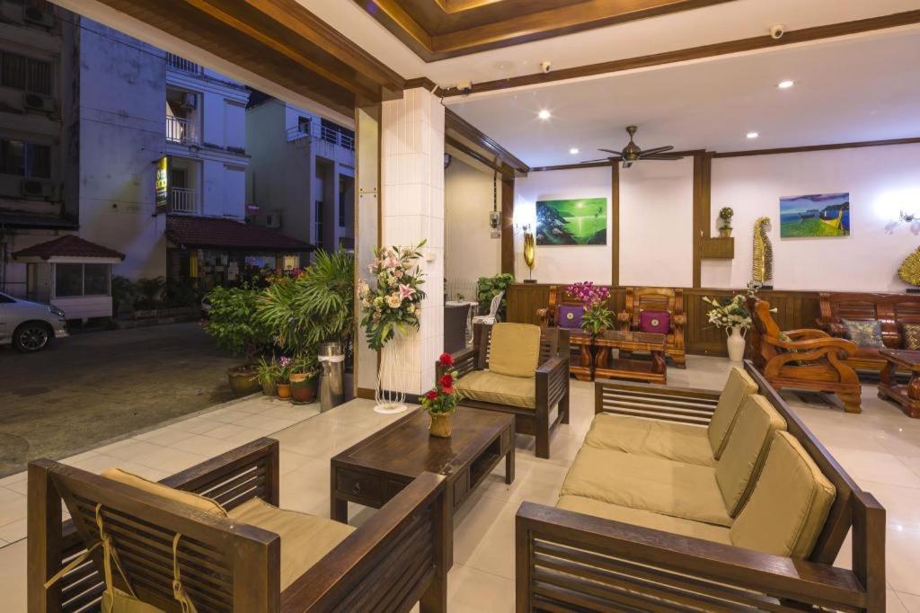 Azure 3* Phuket