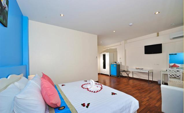 Hotel Villareal Heights 3*