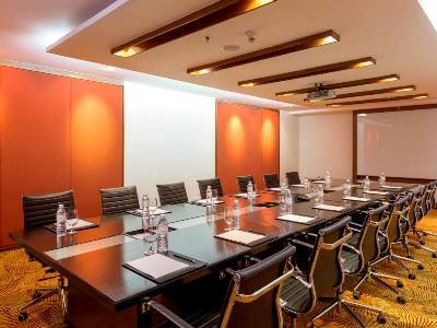 Radisson & 4*