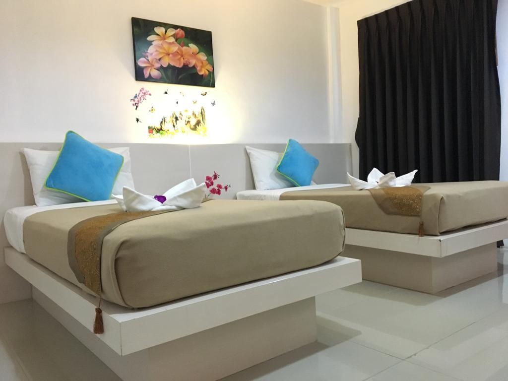 Hostel Phuthara Phuket