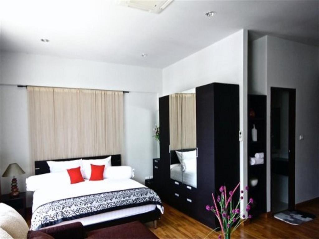 Villareal Heights Hotel Phuket
