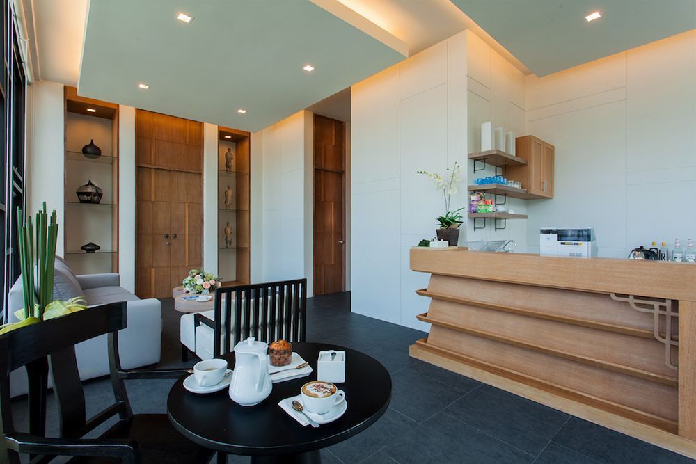 Wings By Two Hotel