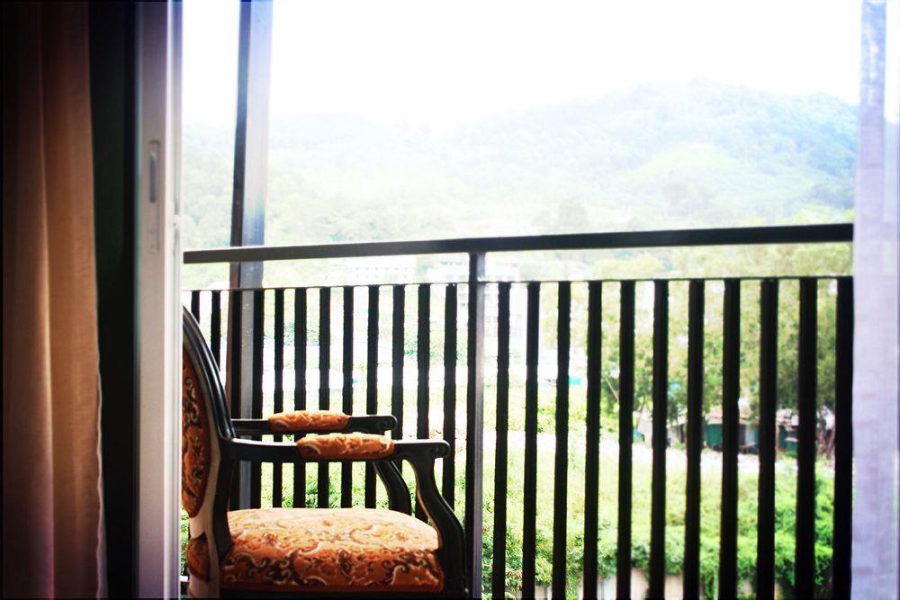 Noble House - 200 Meters Patong Guest house 3*
