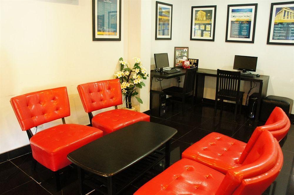 Noble House - 200 Meters Patong Guest house 3*