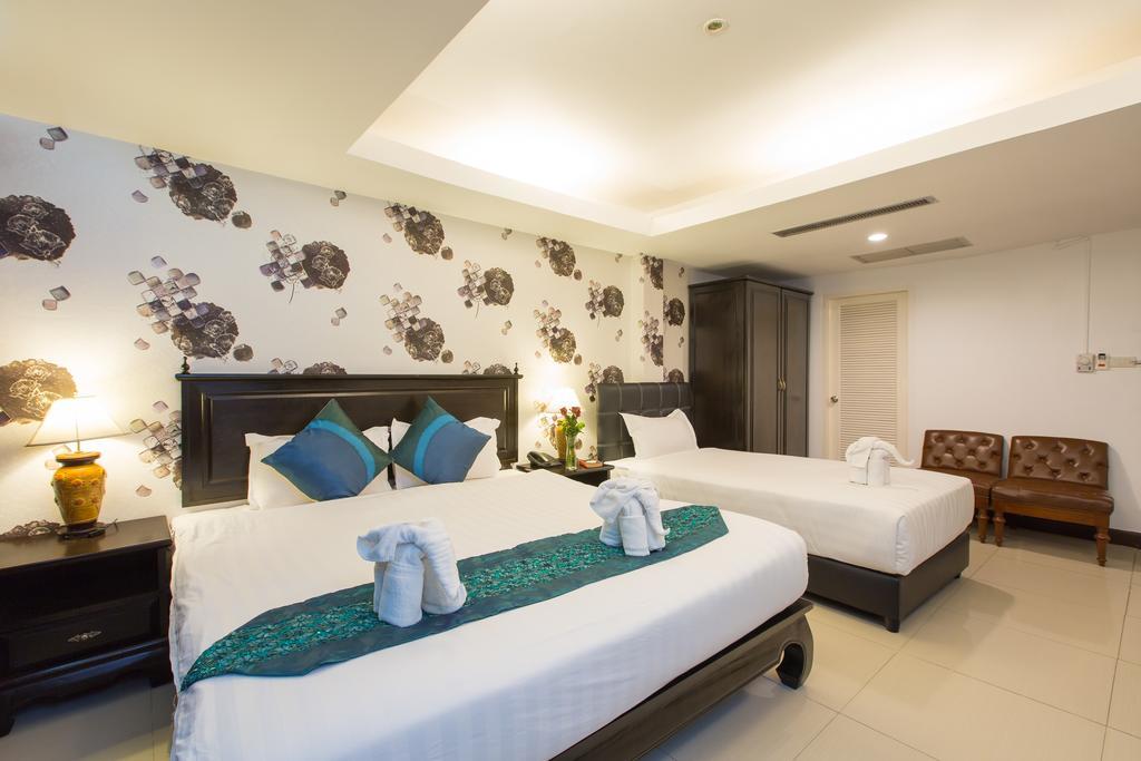 Patong Swiss Front Hotel