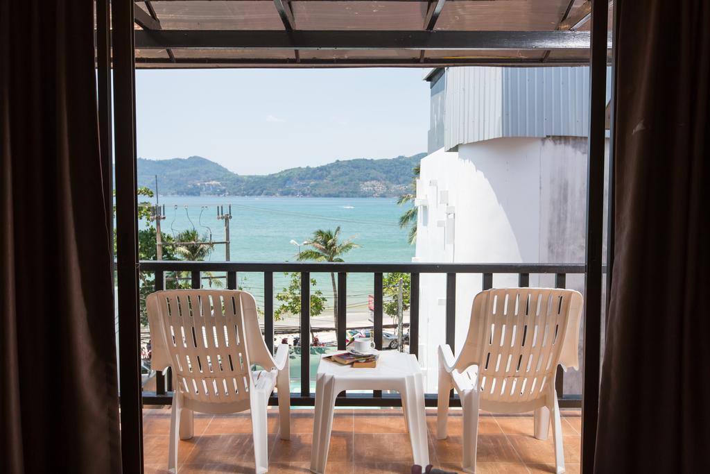 Hotel Patong Swiss Front 3*