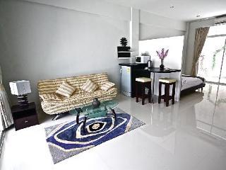Villareal Heights 3*