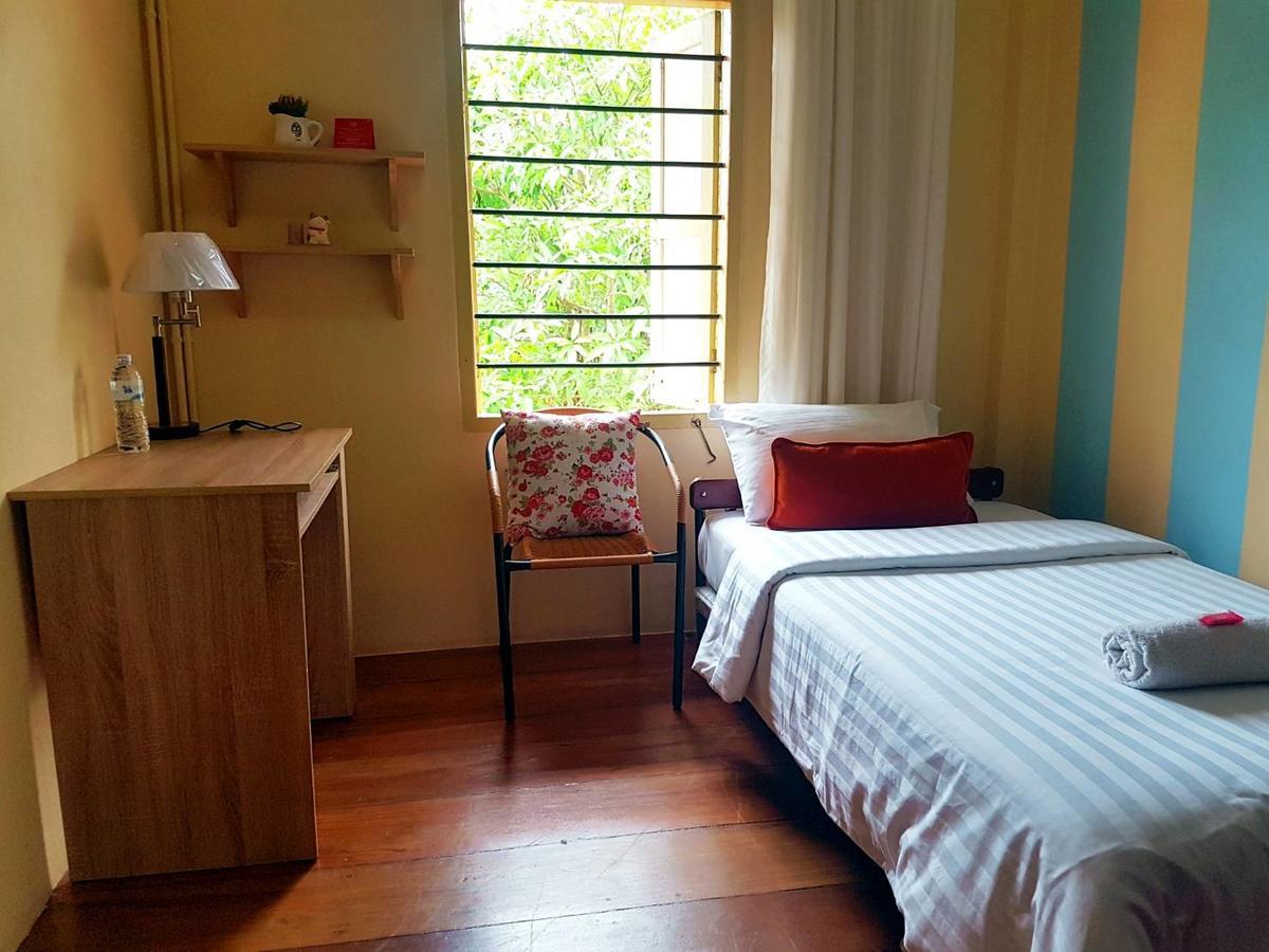 Maikhao Boutique Hostel *