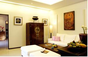 Two Oriental Style Layan