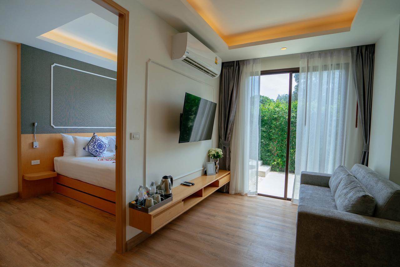 The Aristo Beach Aparthotel Phuket