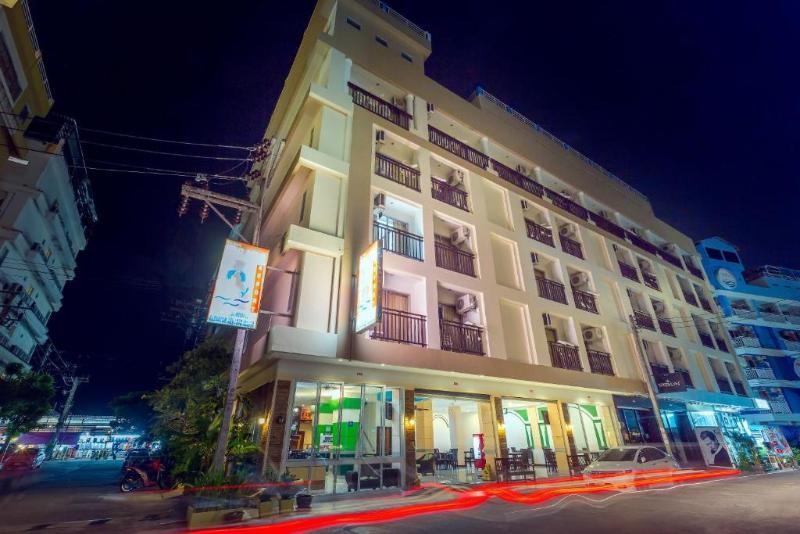 Hotel Sharaya Boutique Patong 4*
